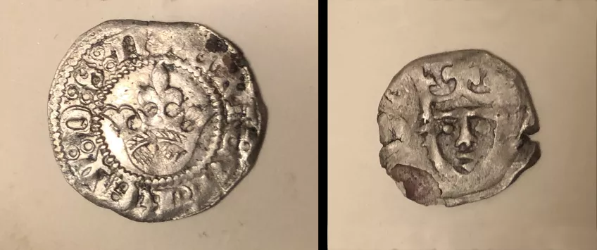 Foto på mynt från Erik av Pommern och Erik Glipping.